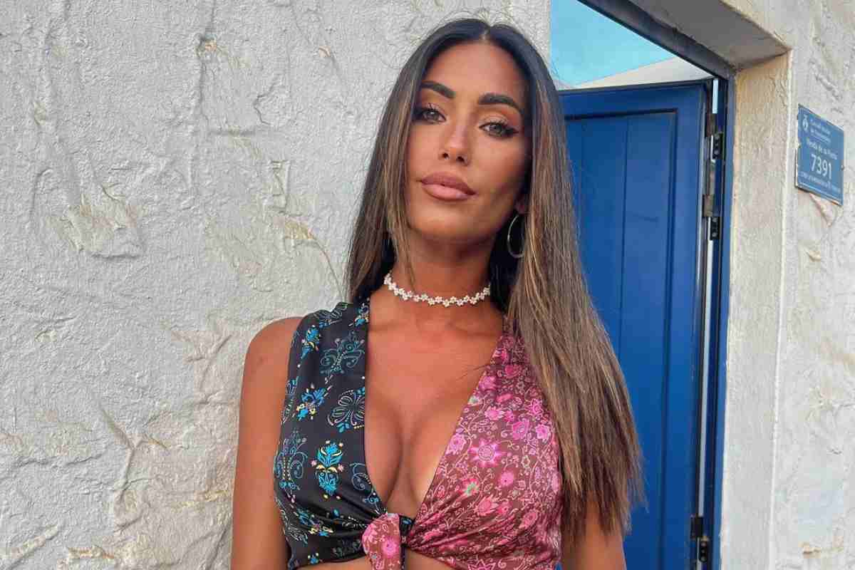 Federica Nargi, scatto da urlo in Thailandia: fan in estasi