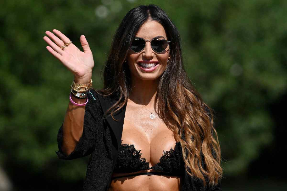 elisabetta gregoraci in vacanza