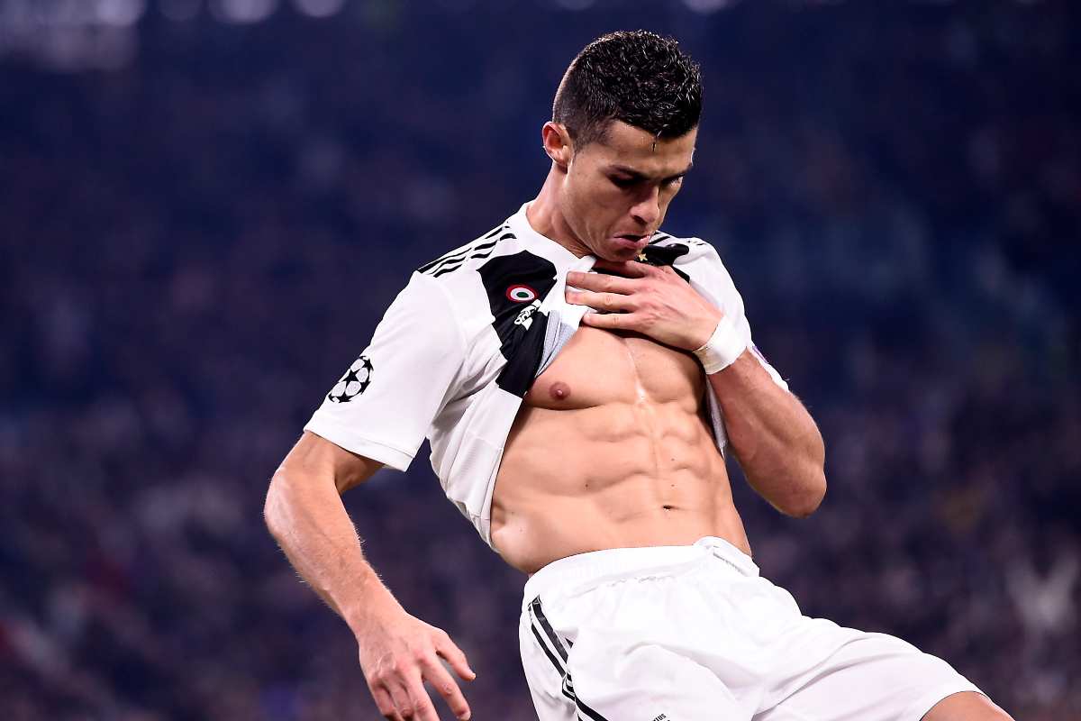 Cristiano Ronaldo wrestling