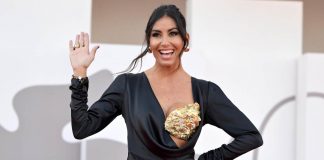 La Gregoraci è bollente
