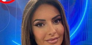 Monica Bertini abito fulmini scollatura