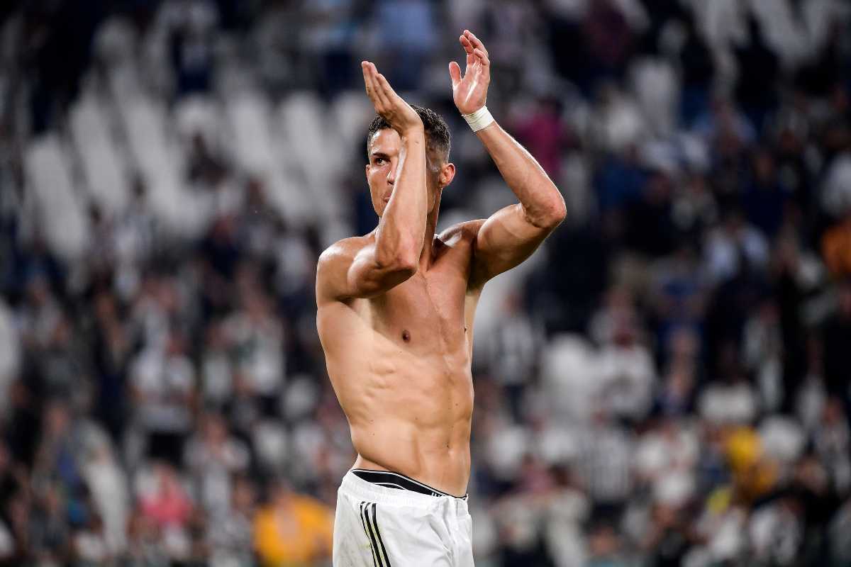 Wrestling Cristiano Ronaldo
