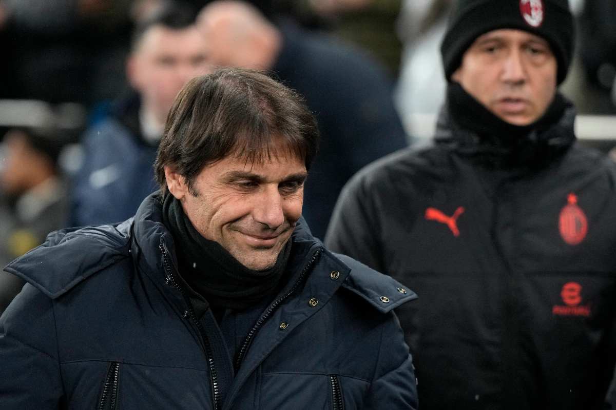 Esoneri in Serie A, Conte sullo sfondo