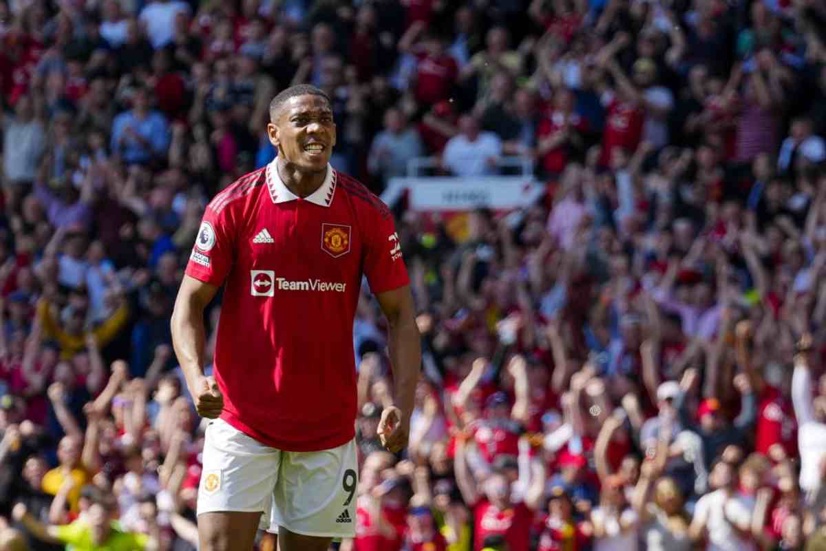 Martial al Milan