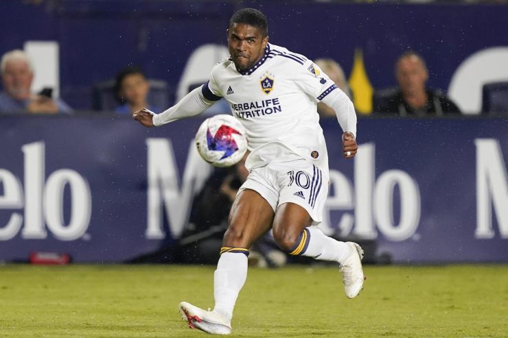 Douglas Costa addio Los Angeles Galaxy