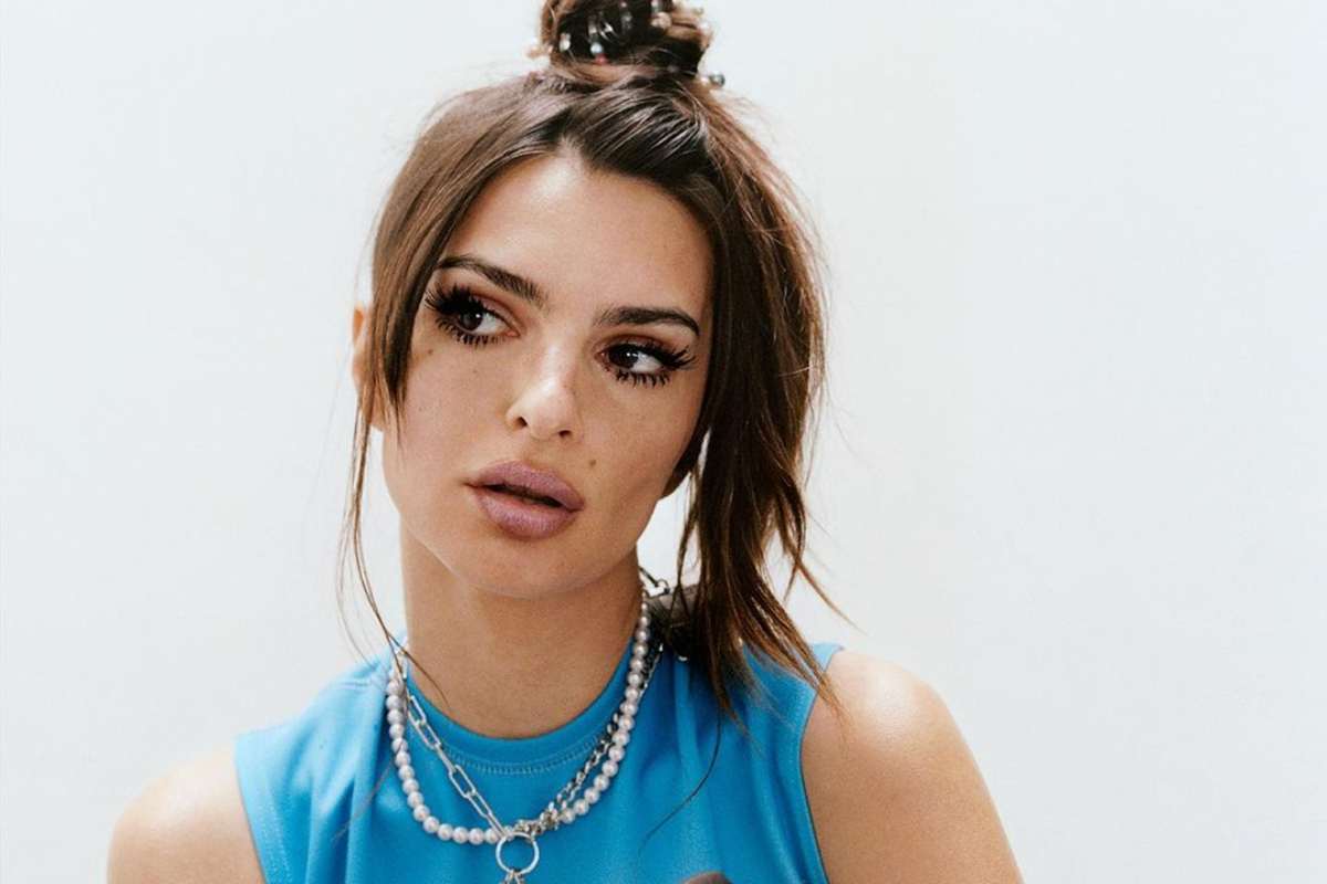 Ratajkowski continua a stupire