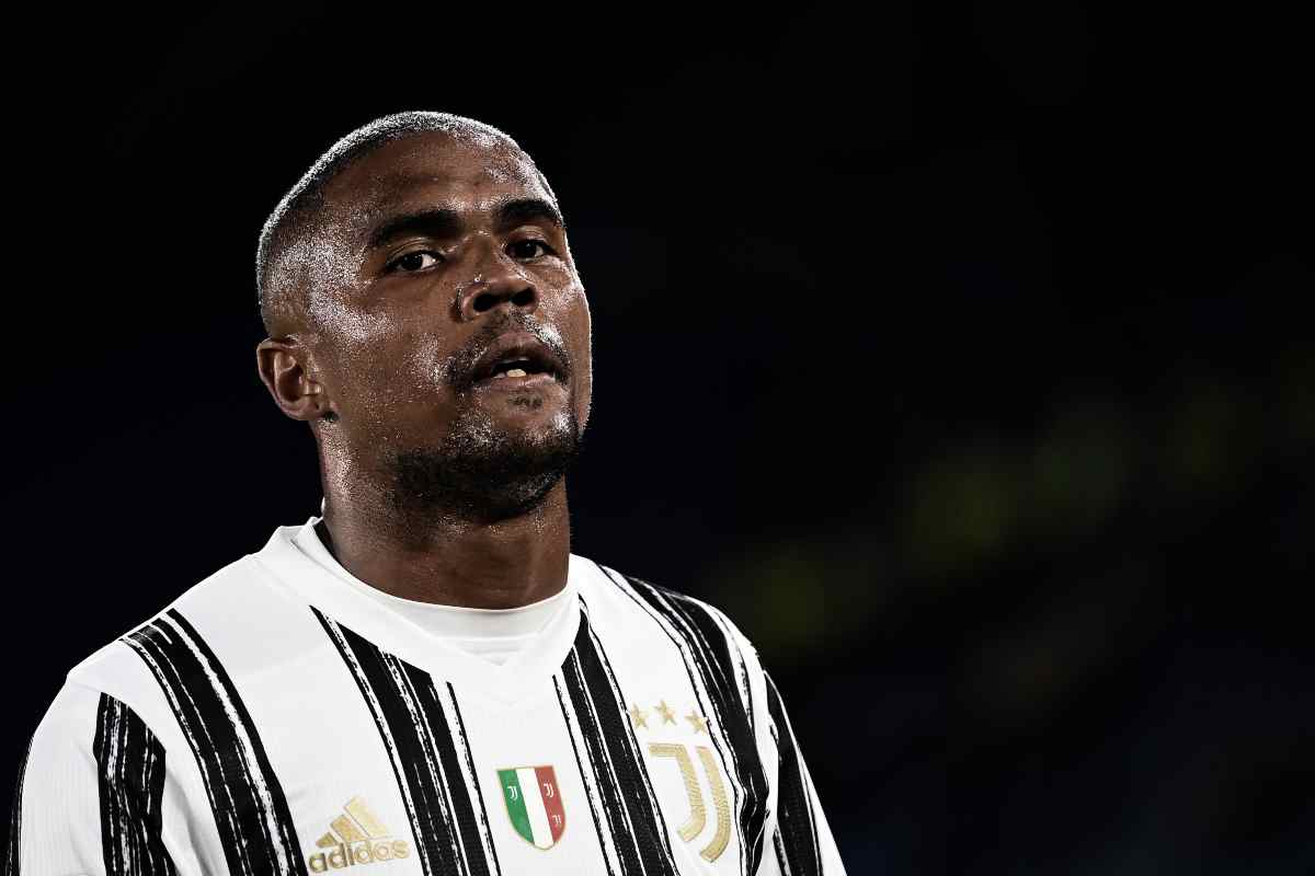 douglas costa juventus