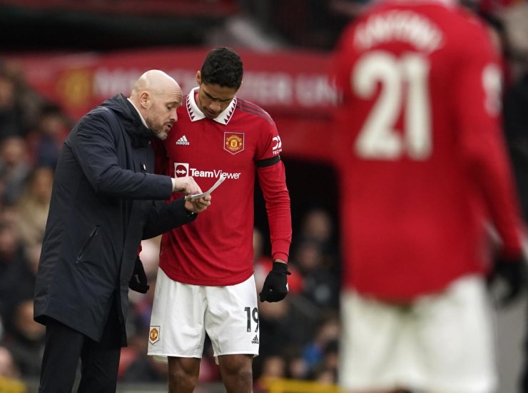 Varane non è contento della gestione ten Hag