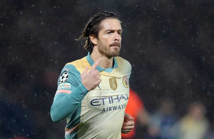 Grealish esulta