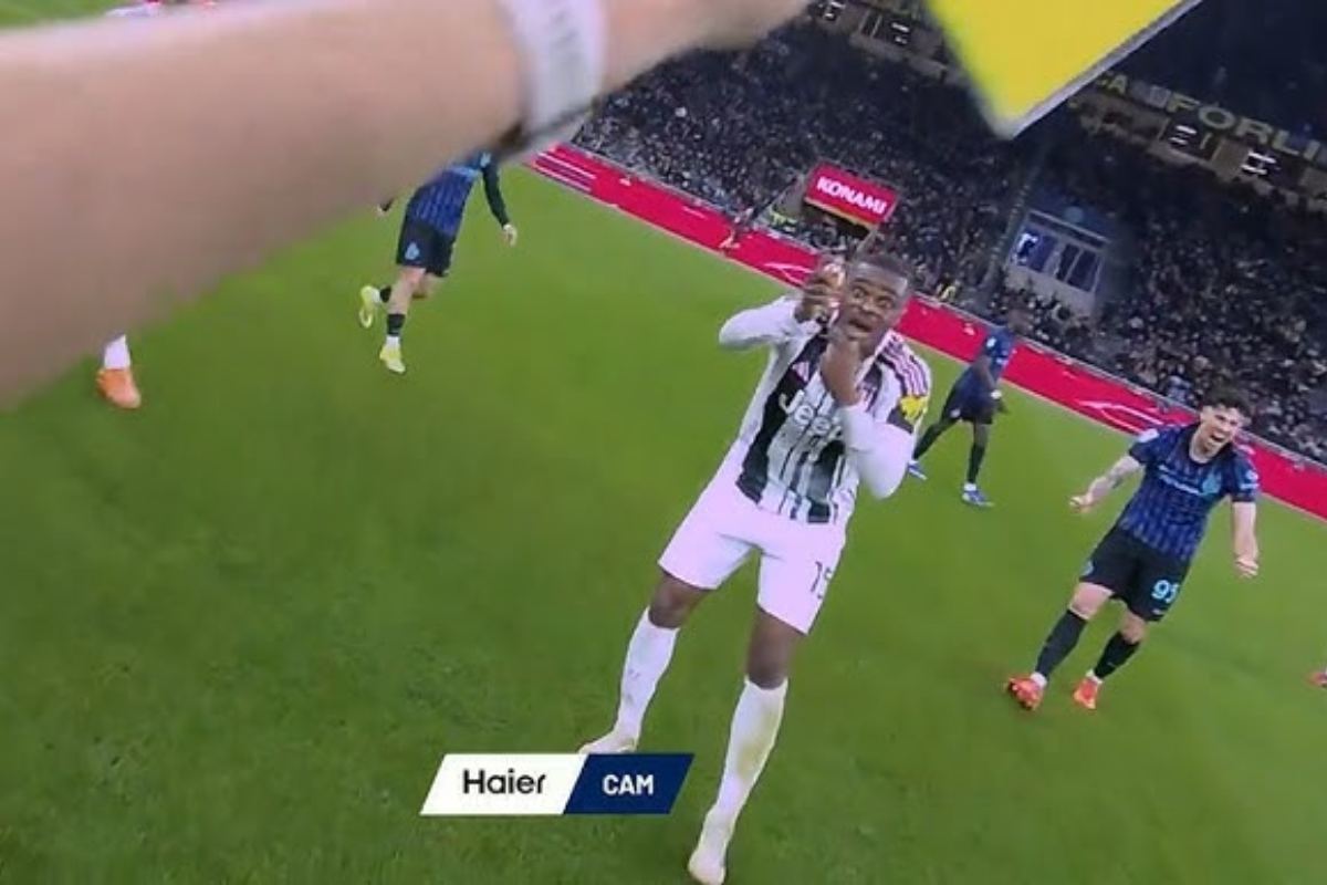 Kalulu incredulo dopo la seconda ammonizione